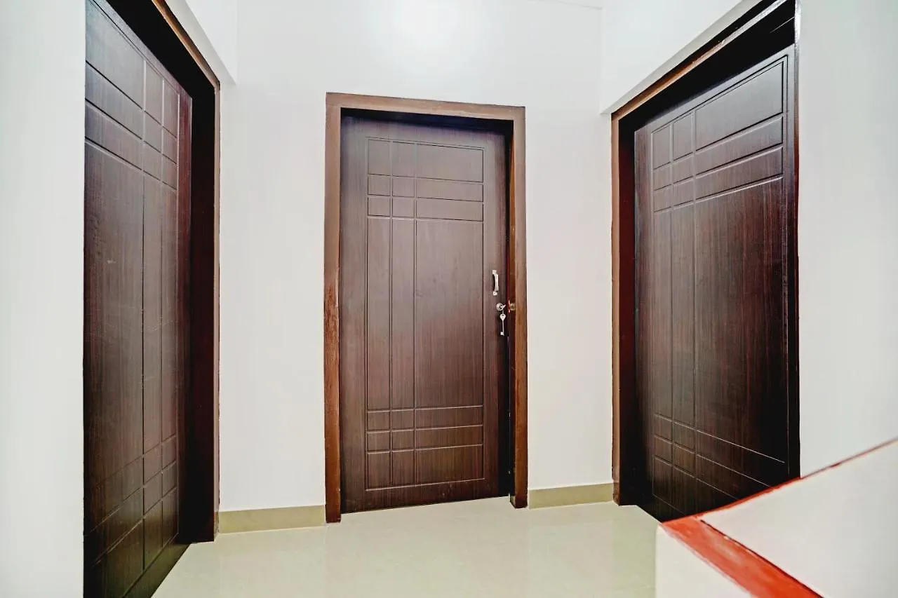 Oyo Flagship Fairland Guest House Thiruvananthapuram 3*,