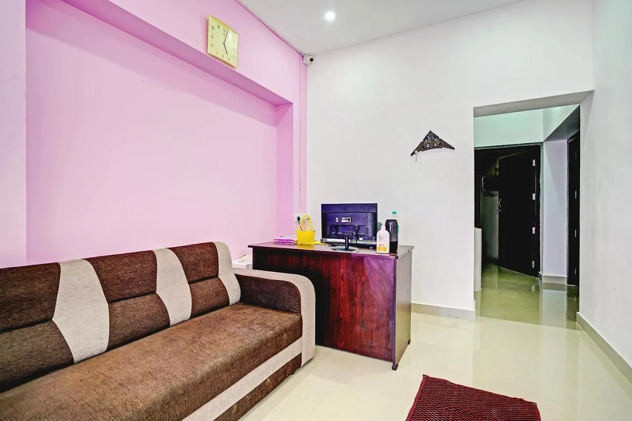 *** Hotel Oyo Flagship Fairland Guest House Thiruvananthapuram India