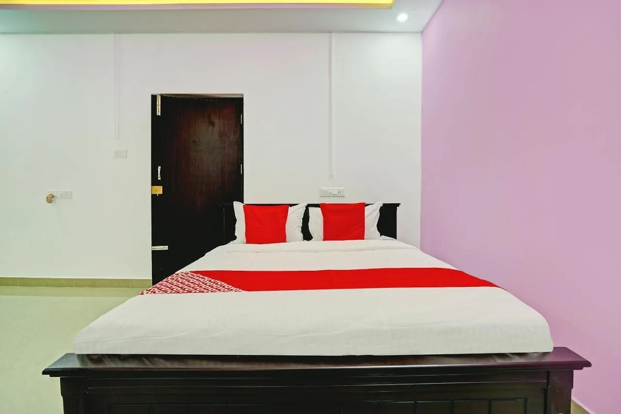 *** Hotel Oyo Flagship Fairland Guest House Thiruvananthapuram India